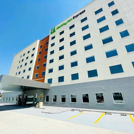Holiday Inn Express - Guadalajara Vallarta Poniente By Ihg سابوبان المظهر الخارجي الصورة
