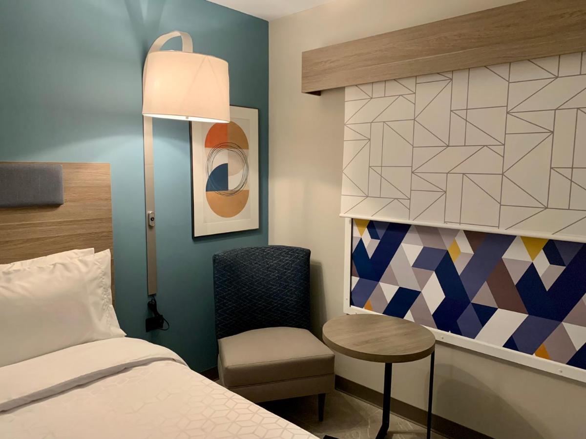 Holiday Inn Express - Guadalajara Vallarta Poniente By Ihg سابوبان المظهر الخارجي الصورة
