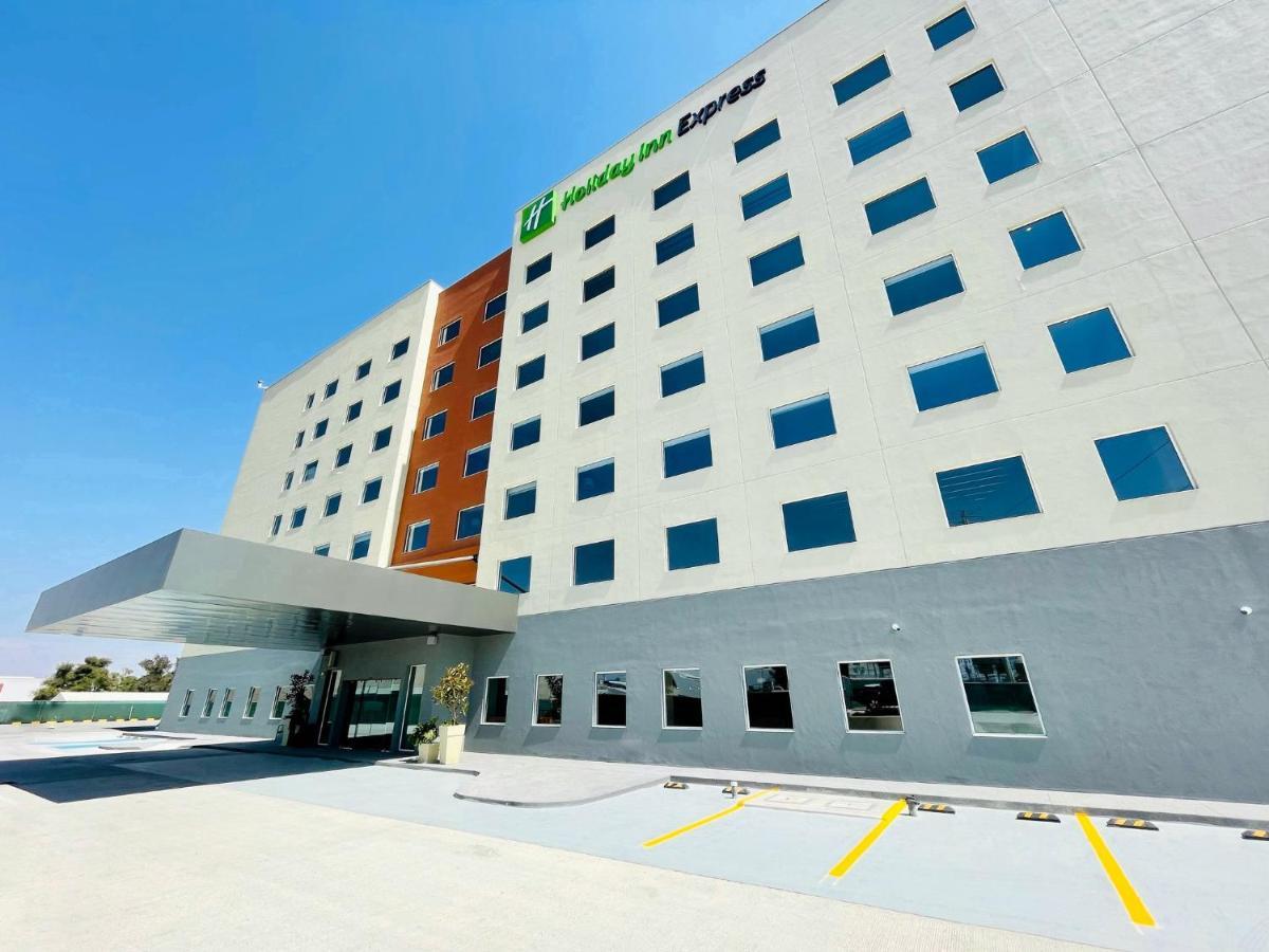 Holiday Inn Express - Guadalajara Vallarta Poniente By Ihg سابوبان المظهر الخارجي الصورة