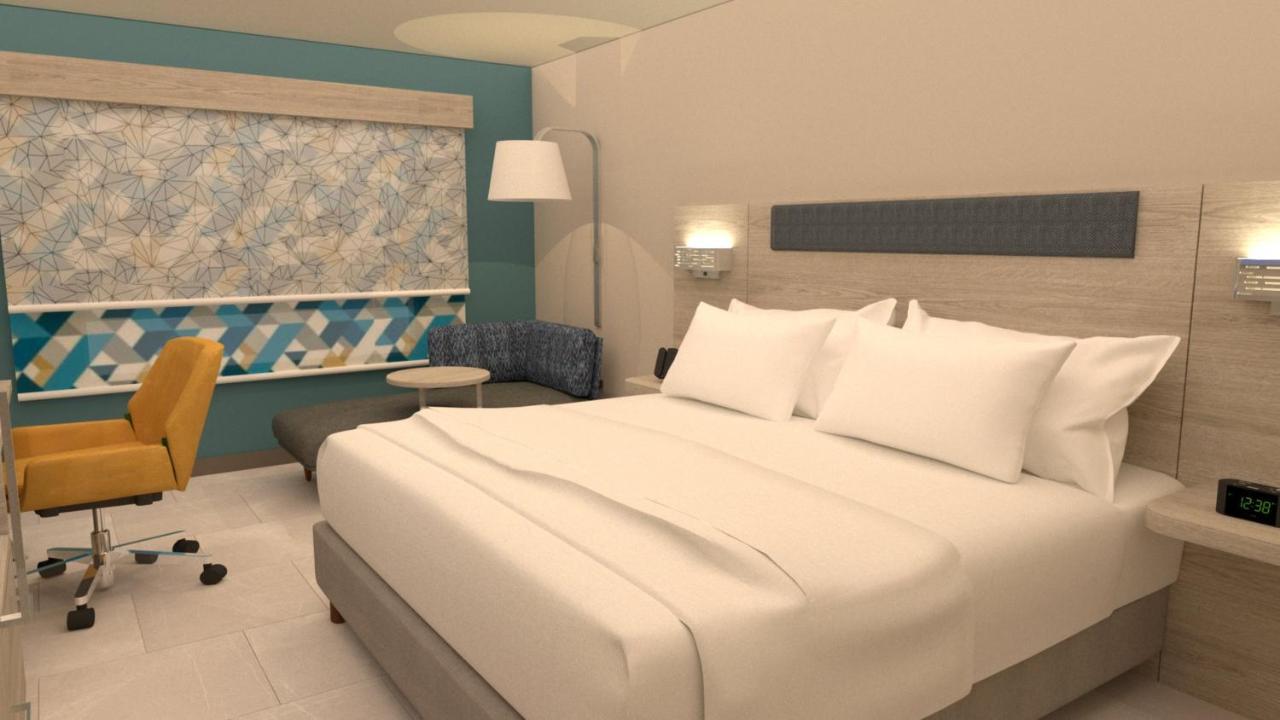 Holiday Inn Express - Guadalajara Vallarta Poniente By Ihg سابوبان المظهر الخارجي الصورة