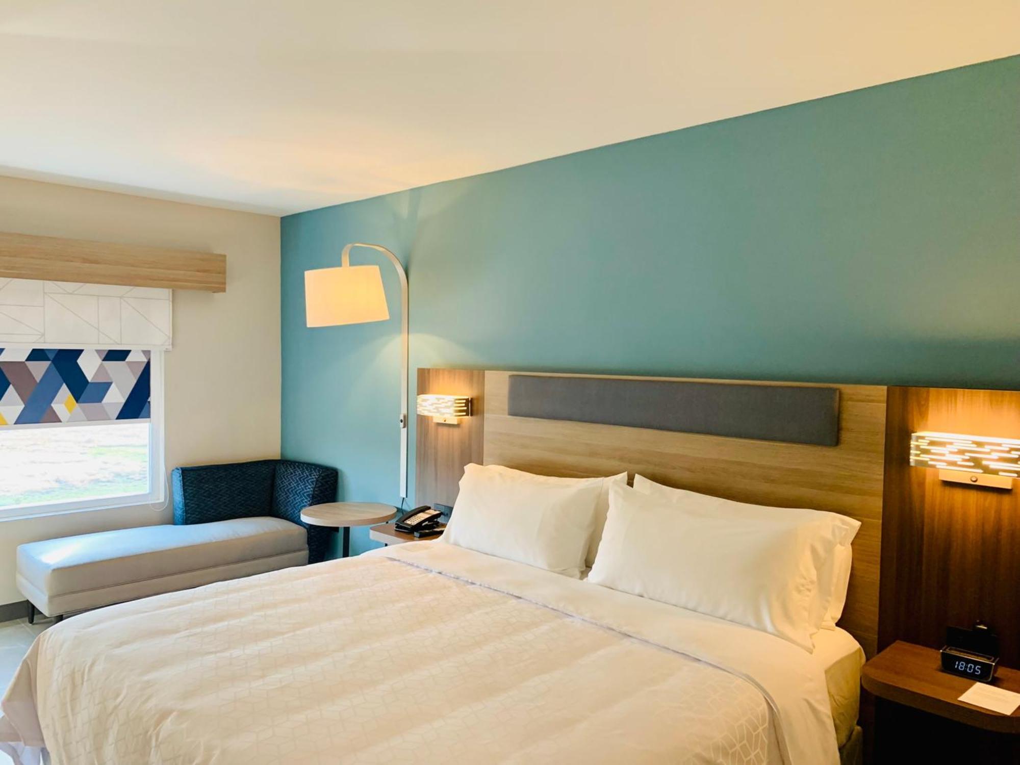 Holiday Inn Express - Guadalajara Vallarta Poniente By Ihg سابوبان المظهر الخارجي الصورة